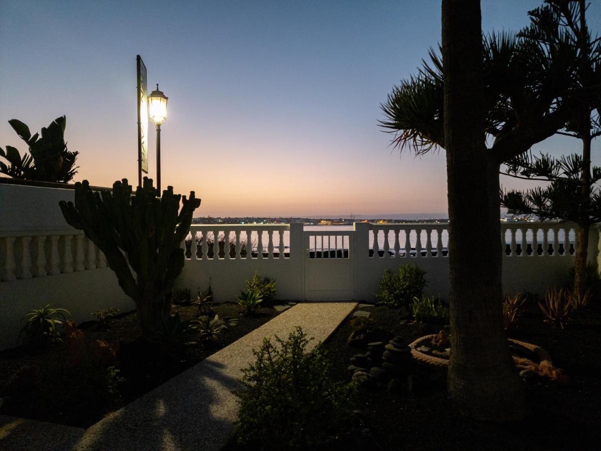 Villa La Maja Beachfront Corralejo Exterior foto