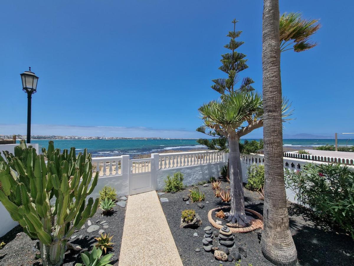 Villa La Maja Beachfront Corralejo Exterior foto